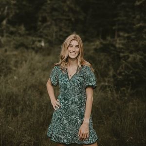 Meet your Posher, Isabel